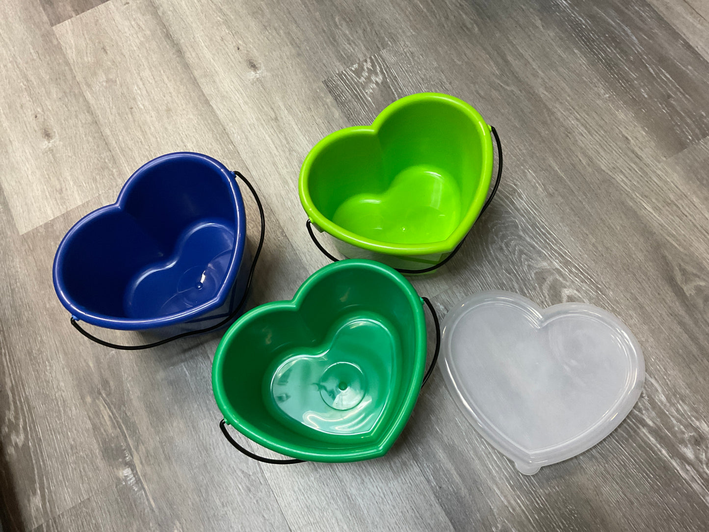 25 Heart Bucket with Lid