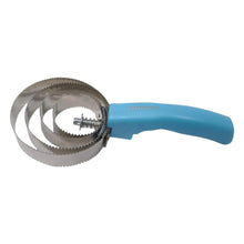 Load image into Gallery viewer, Tuffrider Spring Comb Round with Handle