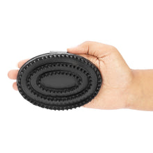Load image into Gallery viewer, TuffRider Rubber Curry Comb