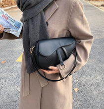 Load image into Gallery viewer, AWST Int'l Saddle Shoulder Handbag