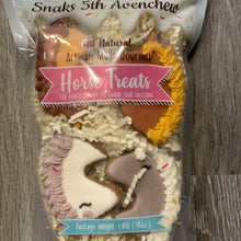 Load image into Gallery viewer, Snaks 5th Avenchew