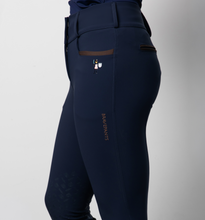 Load image into Gallery viewer, DW Endura Air-Force Navy Breech