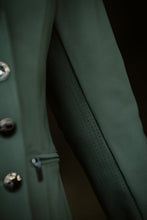 Load image into Gallery viewer, Performance Legacy Show Jacket Hunter Green