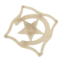 Load image into Gallery viewer, Huntley Equestrian Star with Horse shoe Silver Square Trivet