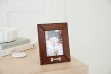 Load image into Gallery viewer, Huntley Pet Leather Picture Frame with Silver Bone Accent