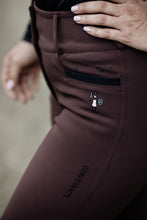 Load image into Gallery viewer, DW Endura Chocolate Dream Breech