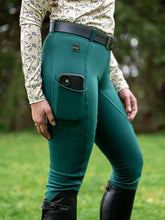 Load image into Gallery viewer, DS26 ThermaMAX TechTread Winter Full Seat Breech w/ 2 Pockets