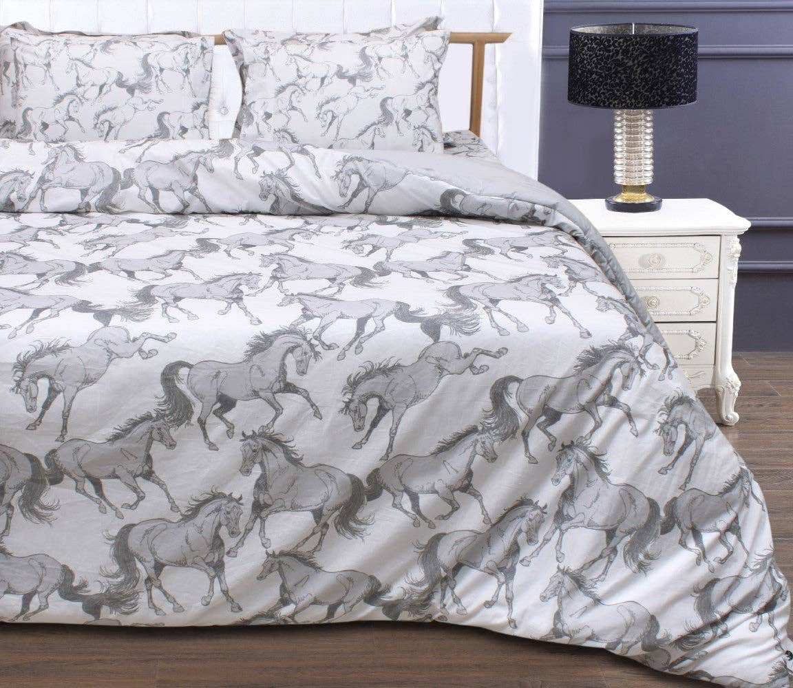 AWST Int'l "Lila" Elegant Horse Comforter Set