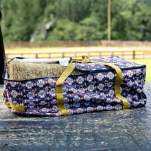 Load image into Gallery viewer, Jeffers Expression Full Hay Bale Tote Bag