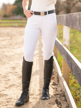 Load image into Gallery viewer, DS26 Finley Full Seat Tread Breech