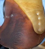 Load image into Gallery viewer, X 15.5" Consignment Saddle Collegiate