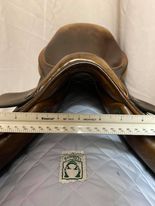 Load image into Gallery viewer, X 17" Consignment Saddle Equipe