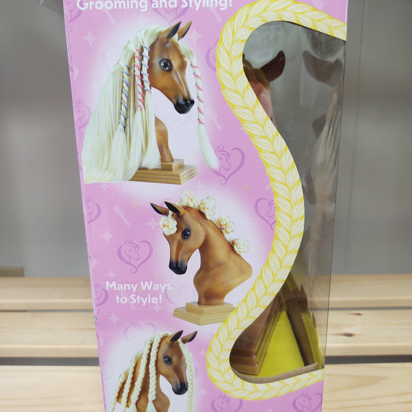 720 Breyer "Mane Beauty"