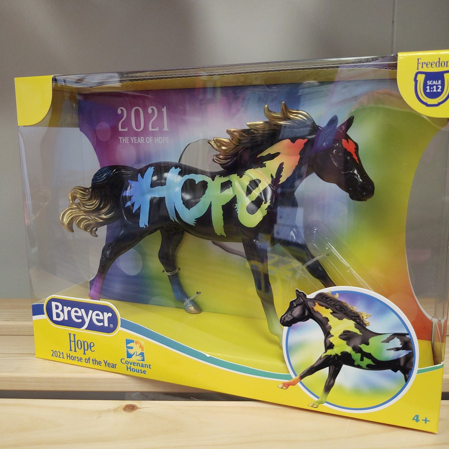 721 Breyer Horse of the Year 2021 "HOPE"