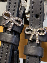 Load image into Gallery viewer, 135 CLEARANCE Mane Jane Spur Straps