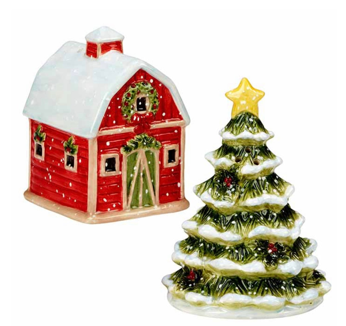 Snowy farm salt and pepper shaker