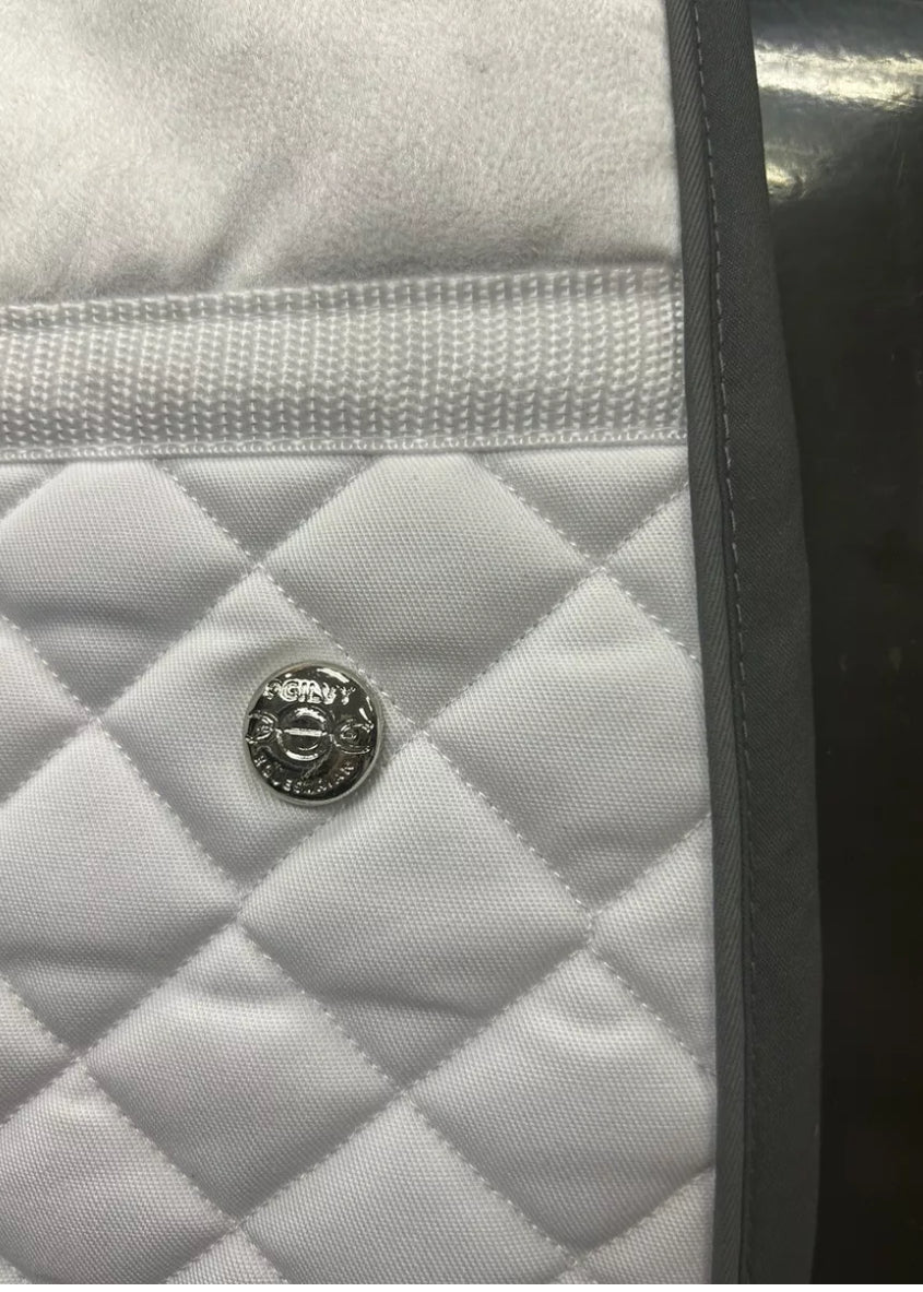 Ogilvy Friction Free Custom Memory Foam Jump Pad