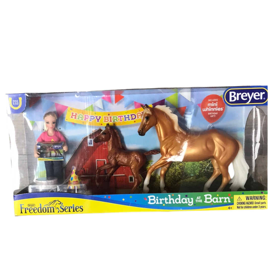 738 Breyer Birthday at the Barn