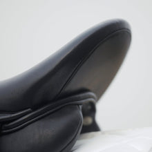 Load image into Gallery viewer, Henri De Rivel Parisian Monoflap IGP Dressage Saddle
