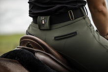 Load image into Gallery viewer, DW Endura Military Green Breech
