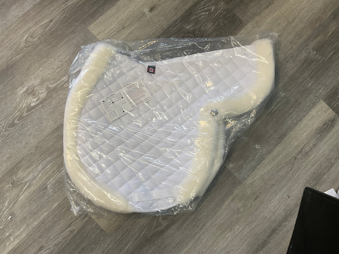 Ogilvy Limited Edition Sheepskin Show Pad