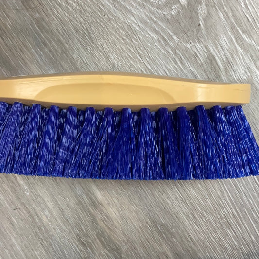 #32 Grip Fit Grooming Brush