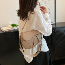 Load image into Gallery viewer, AWST Int'l  Saddle Shoulder Handbag
