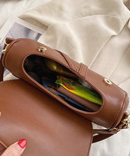 Load image into Gallery viewer, AWST Int'l  Saddle Shoulder Handbag
