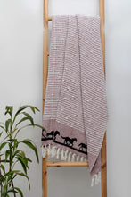 Load image into Gallery viewer, AWST Int'l Cotton Throw Horses

