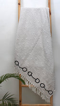 Load image into Gallery viewer, Lila Snaffle Bit Cotton Throw
