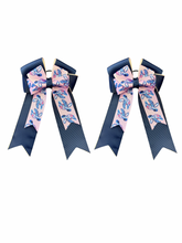 Load image into Gallery viewer, Bows

