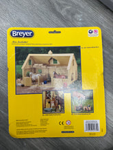 Load image into Gallery viewer, Breyer Nylon Halter with Lead Rope
