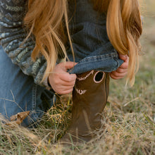 Load image into Gallery viewer, TuffRider Youth Yosemite Barbed Wire Embroidered Round Toe Western Boots
