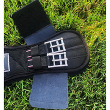 Load image into Gallery viewer, Ergonomics Spur Saver Dressage Girth with Buckle Guards

