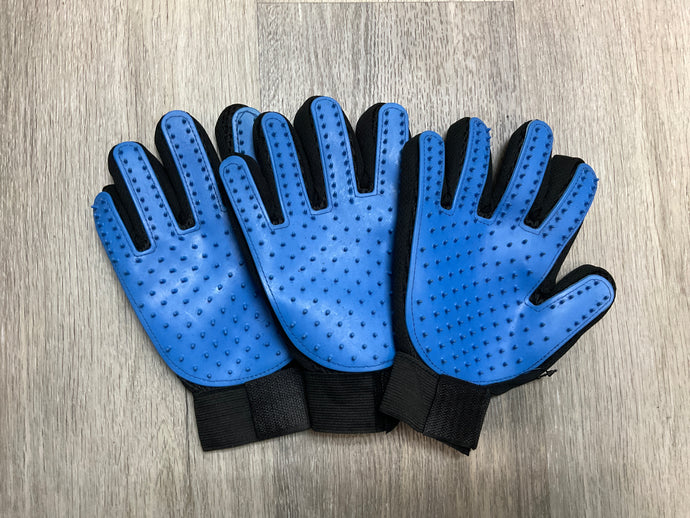 Groom Glove