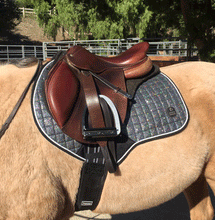 Load image into Gallery viewer, Majyk Equipe Estrella Sparkle Luxury Close Contact Saddle Pad
