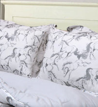 Load image into Gallery viewer, Horse Sheet Set - Grey
