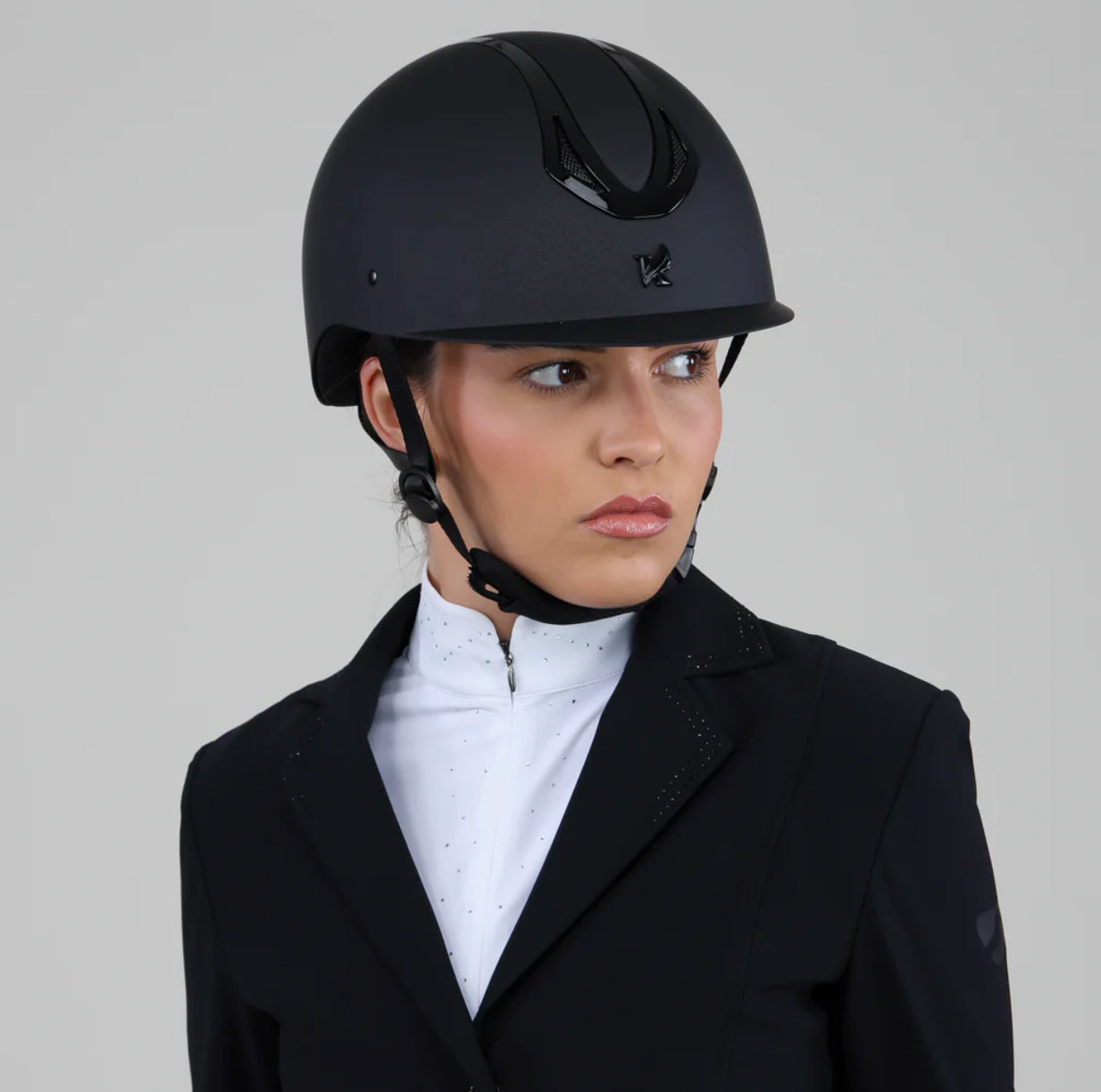 Karben Silvia Standard Peak Helmet