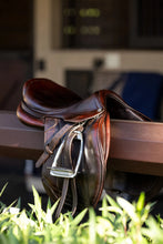 Load image into Gallery viewer, Huntley Equestrian Sedgwick Leather Flat Buckle Stirrup Leathers
