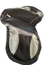 Load image into Gallery viewer, Saddle Back Pack pony and horse size
