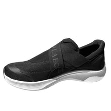 Load image into Gallery viewer, The Boardwalk Low Top Water Repellent Performance Shoe
