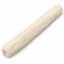 Load image into Gallery viewer, Studio illustration of cream fleece cover for a cribbing strap
