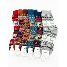 Load image into Gallery viewer, 🎁Reindeer Print Cozy Cabin Socks
