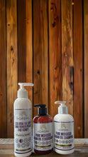Load image into Gallery viewer, Essential Oil Coat Conditioner Peach and Honey with Sponge applicator
