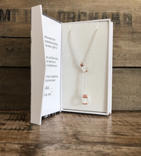Load image into Gallery viewer, Saddle Stirrup &quot;Y&quot; Necklace
