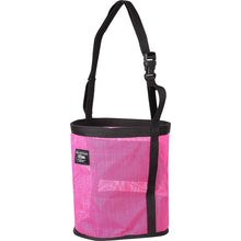 Load image into Gallery viewer, DS26 Cashel Feed Rite Bag
