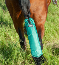 Load image into Gallery viewer, DS26 Cashel Tail Bag for Horses
