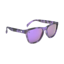 Load image into Gallery viewer, Classics - purple blast

