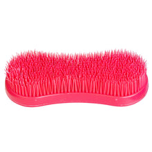 Load image into Gallery viewer, TuffRider Plastic Curry Comb
