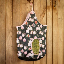 Load image into Gallery viewer, Jeffers Expression Top Loading Hay Bag, 600 Denier
